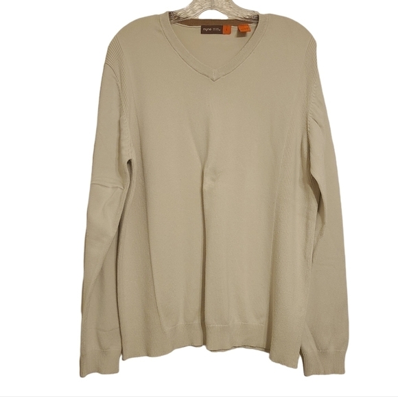 New You New Energy | Men's Classic Tan/ Cream V-Neck Sweater (Size Large) - Picture 1 of 11
